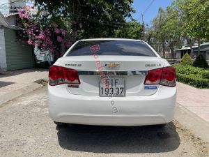 Xe Chevrolet Cruze LT 1.6 MT 2015