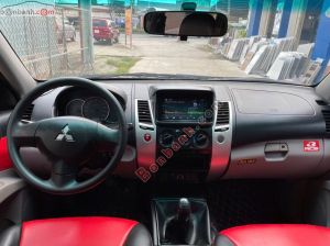 Xe Mitsubishi Pajero Sport D 4x2 MT 2016