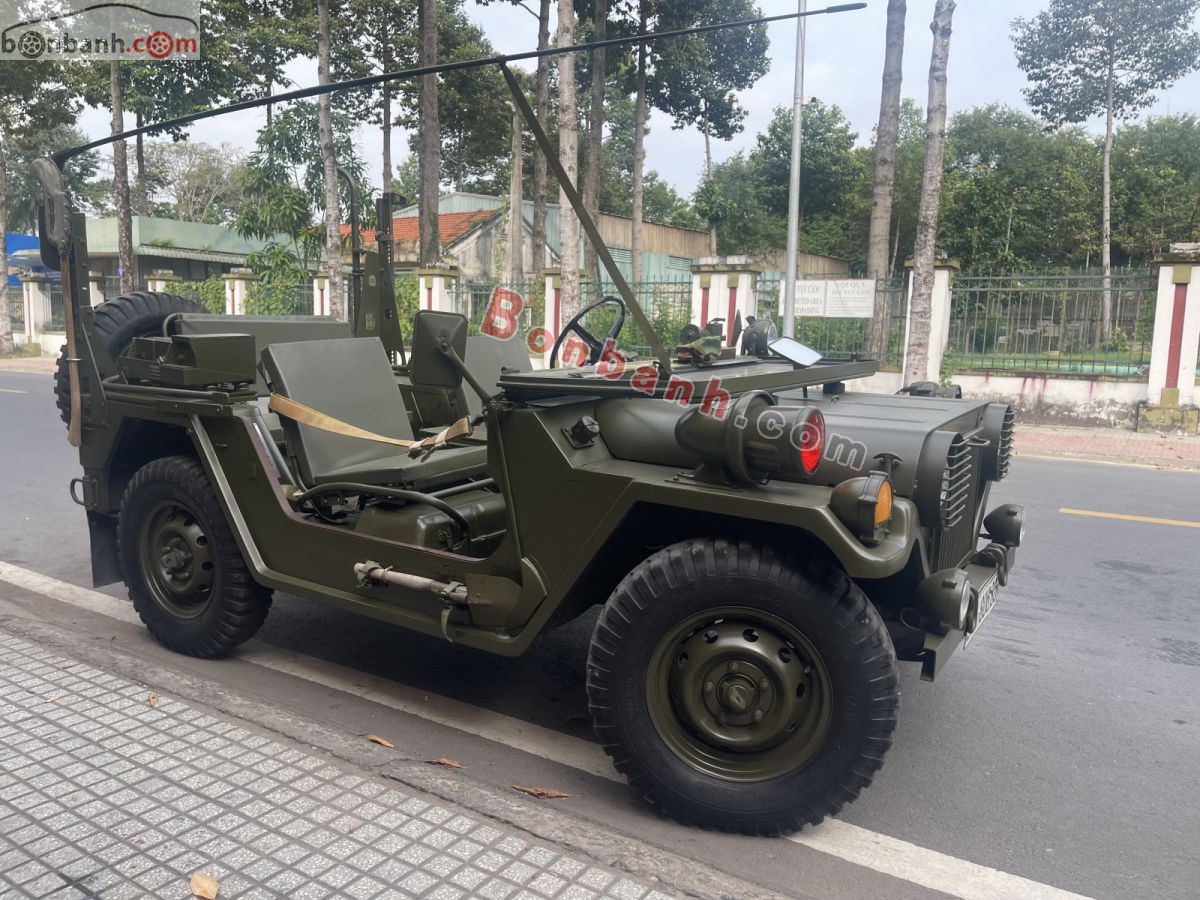 Jeep A2  1990