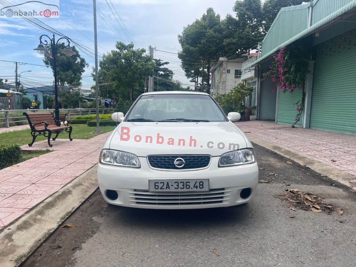 Nissan Sentra XE 1.8 MT