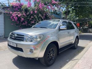 Xe Toyota Fortuner 2.7V 4x4 AT 2011
