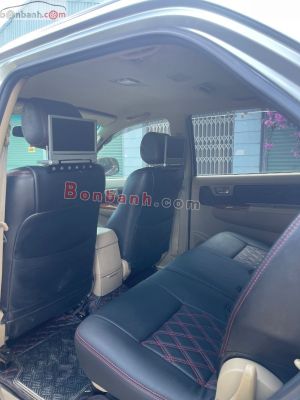 Xe Toyota Fortuner 2.7V 4x4 AT 2011