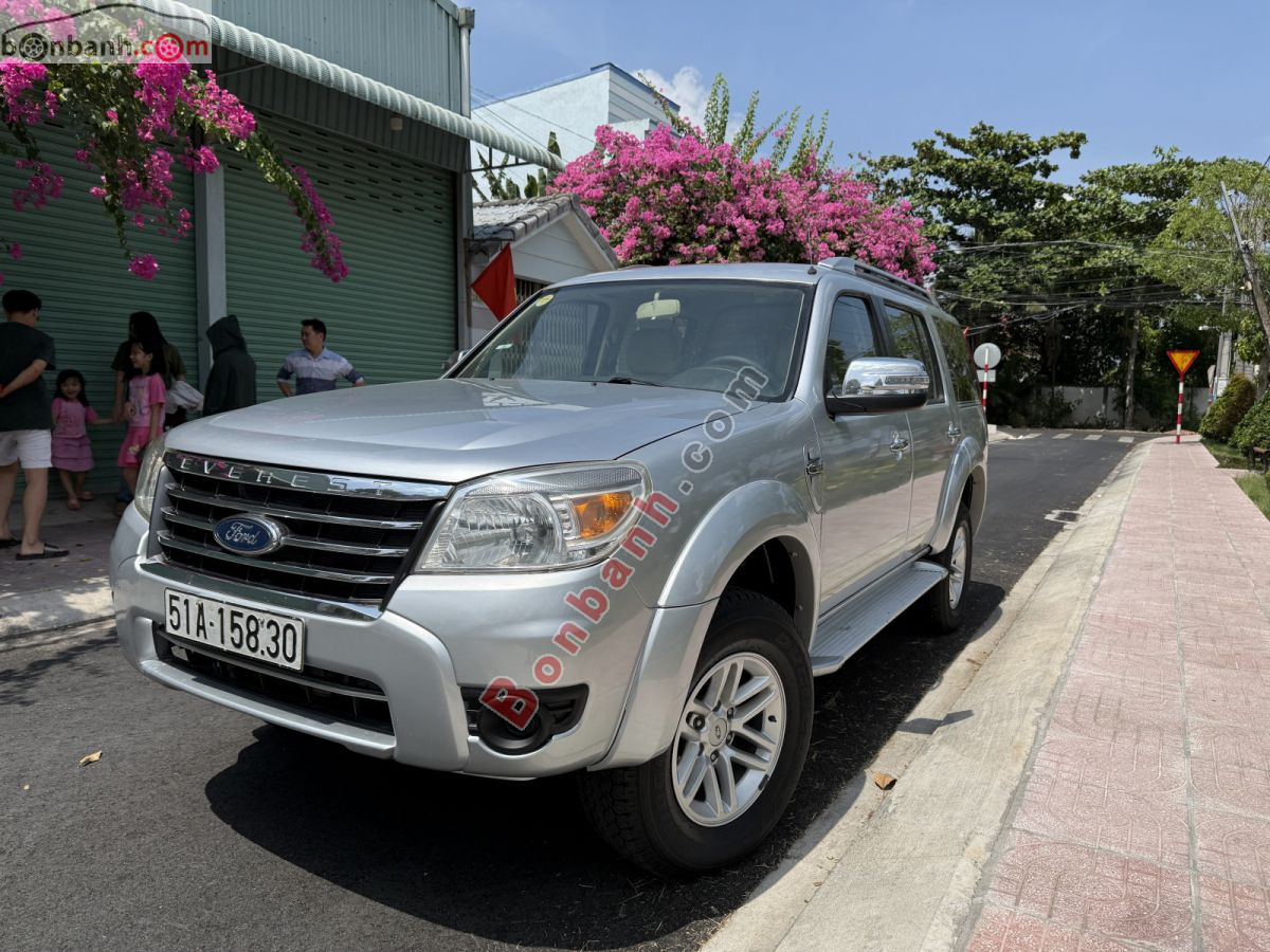 Xe Ford Everest 2.6L 4x4 MT 2011