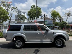Xe Ford Everest 2.6L 4x4 MT 2011