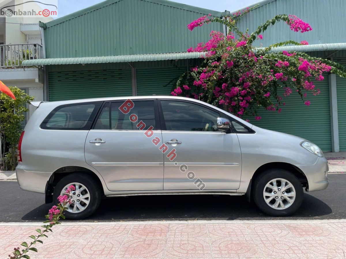 Toyota Innova G 2006