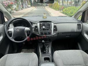 Xe Toyota Innova 2.0E 2013